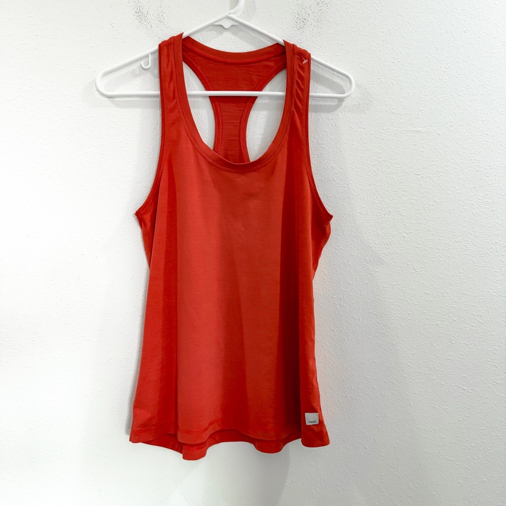Vuori Daily Performance Racerback Tank Top Athleisure Yoga Hiking Orange M